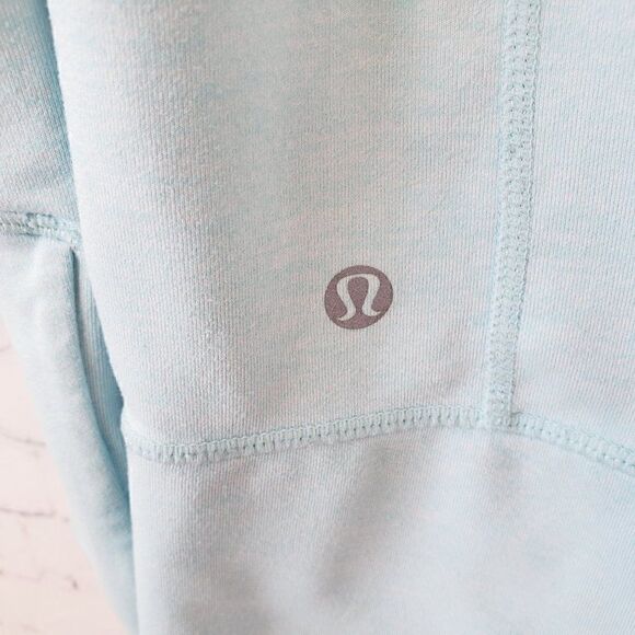Lululemon Instride Jacket Size 4 Light Blue Striped Omega Logo Long Length - Picture 8 of 9
